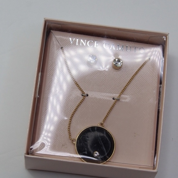 Vince Camuto Necklace Earrings Marble Effect Set - Picture 4 of 6